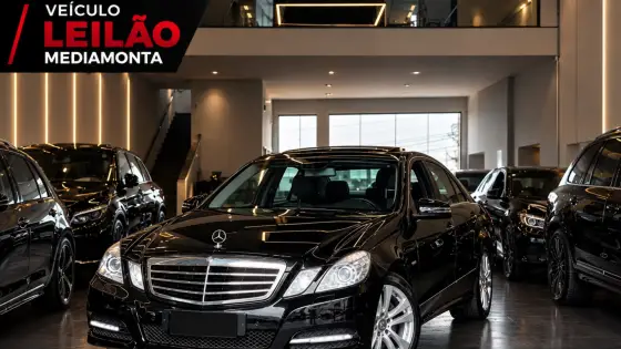 Mercedes-Benz E 250 1.8 CGI Avantgarde 16V Gasolina 4P Automático