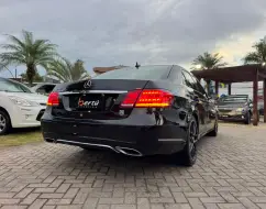 MERCEDES-BENZ E 250 2.0 AVANTGARDE 16V TURBO GASOLINA 4P AUTOMÁTICO MERCEDES-BENZ E 250 2.0 AVANTGARDE 16V TURBO GASOLINA 4P AUTOMÁTICO