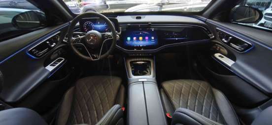MERCEDES-BENZ-E 300-2025