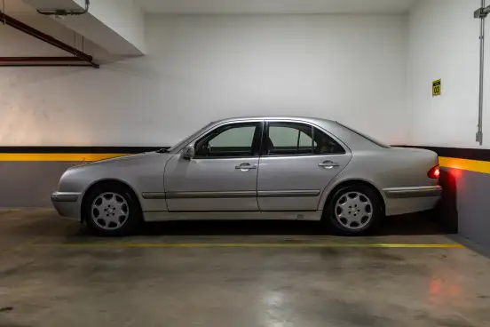MERCEDES-BENZ-E 430-2001