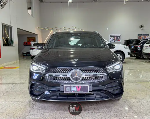 MERCEDES-BENZ-GLA 200-2022