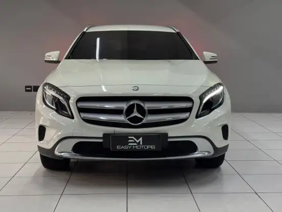 MERCEDES-BENZ-GLA 200-1.6 CGI ADVANCE 16V TURBO FLEX 4P AUTOMÁTICO MERCEDES-BENZ-GLA 200-2016