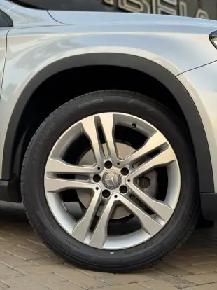 MERCEDES-BENZ-GLA 200-1.6 CGI ENDURO 16V TURBO FLEX 4P AUTOMÁTICO MERCEDES-BENZ-GLA 200-2015