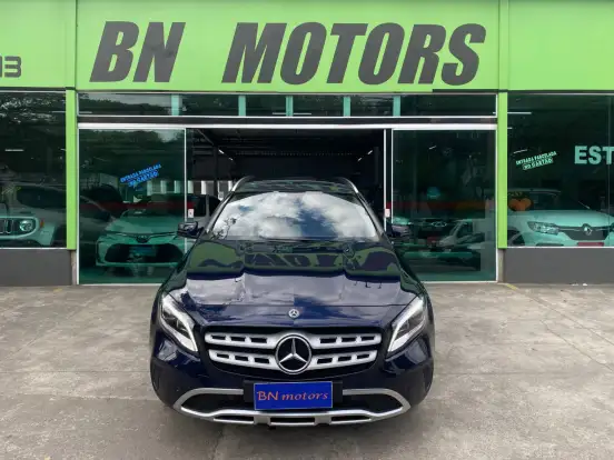 MERCEDES-BENZ-GLA 200-2018