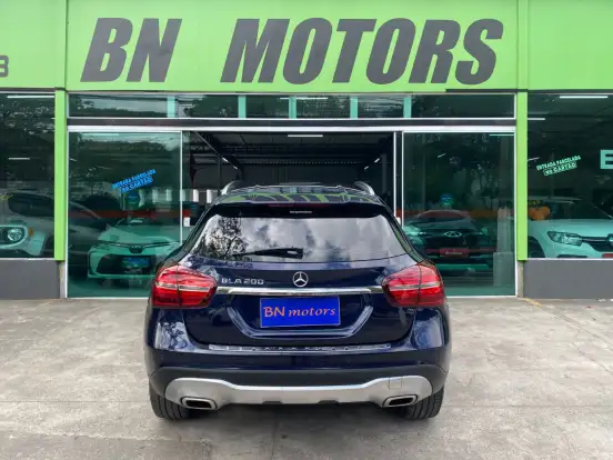 MERCEDES-BENZ-GLA 200-2018