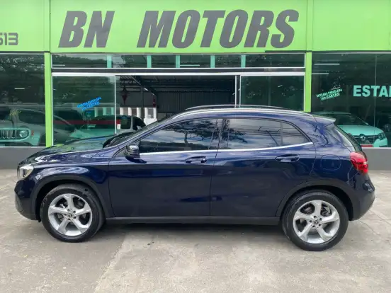 MERCEDES-BENZ-GLA 200-2018