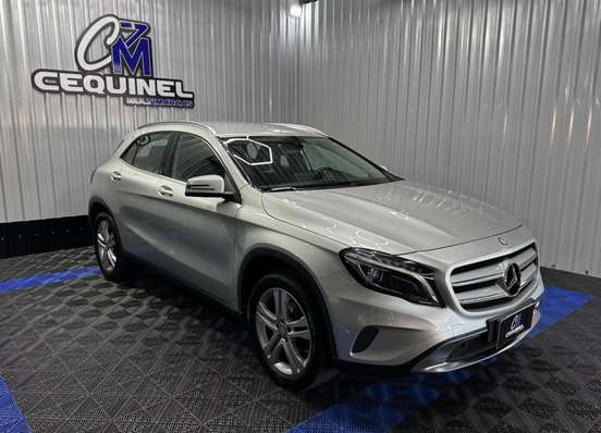 MERCEDES-BENZ-GLA 200-1.6 CGI ADVANCE 16V TURBO FLEX 4P AUTOMÁTICO MERCEDES-BENZ-GLA 200-2017