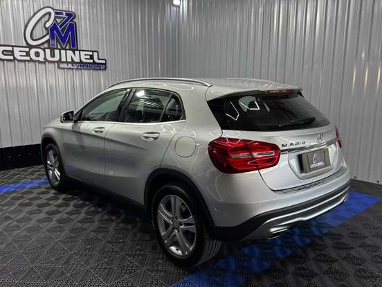 MERCEDES-BENZ-GLA 200-1.6 CGI ADVANCE 16V TURBO FLEX 4P AUTOMÁTICO MERCEDES-BENZ-GLA 200-2017