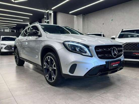 MERCEDES-BENZ-GLA 200-1.6 CGI FLEX NIGHT 7G-DCT MERCEDES-BENZ-GLA 200-2018