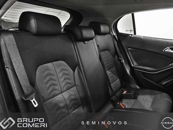 MERCEDES-BENZ-GLA 200-1.6 CGI FLEX STYLE 7G-DCT MERCEDES-BENZ-GLA 200-2018