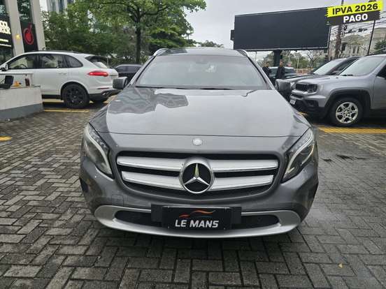 MERCEDES-BENZ-GLA 200-1.6 CGI VISION 16V TURBO GASOLINA 4P AUTOMÁTICO MERCEDES-BENZ-GLA 200-2014