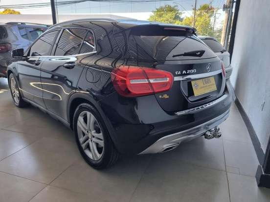 MERCEDES-BENZ-GLA 200-1.6 CGI VISION BLACK EDITION 16V TURBO GASOLINA 4P AUTOMÁTICO MERCEDES-BENZ-GLA 200-2014
