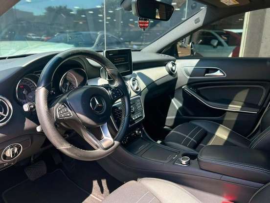 MERCEDES-BENZ-GLA 250-2.0 16V TURBO GASOLINA ENDURO 4P AUTOMÁTICO MERCEDES-BENZ-GLA 250-2016