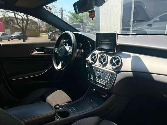 MERCEDES-BENZ-GLA 250-2.0 16V TURBO GASOLINA ENDURO 4P AUTOMÁTICO MERCEDES-BENZ-GLA 250-2016