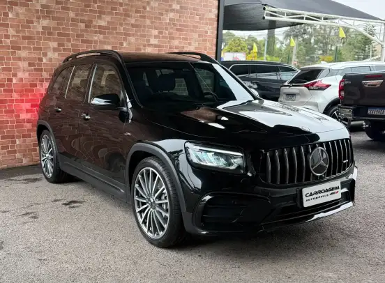 MERCEDES-BENZ-GLB 35 AMG-2023
