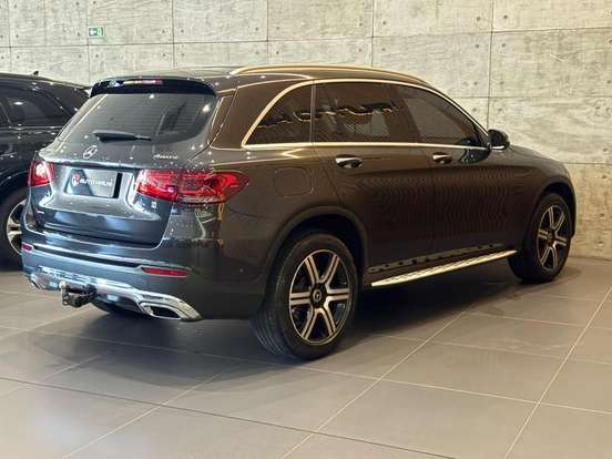 MERCEDES-BENZ-GLC 220d-2022