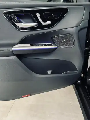 MERCEDES-BENZ-GLC 300-2025