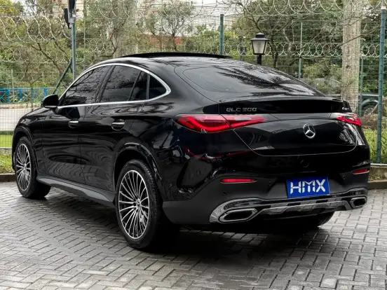 MERCEDES-BENZ-GLC 300-2.0 MHEV AMG LINE COUPÉ 4MATIC 9G-TRONIC MERCEDES-BENZ-GLC 300-2025