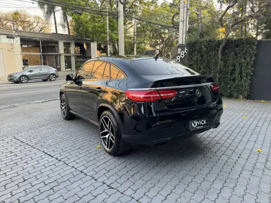 MERCEDES-BENZ-GLE 43 AMG-2016