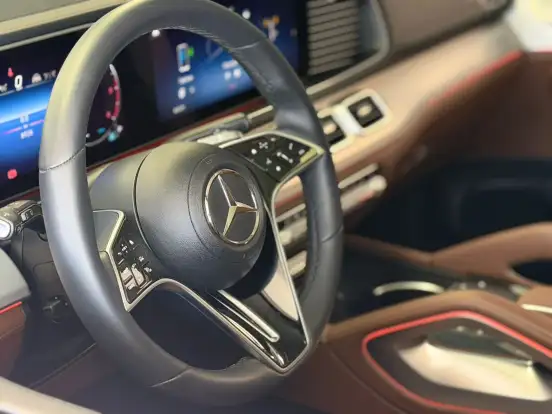 MERCEDES-BENZ-GLE 450d-2025