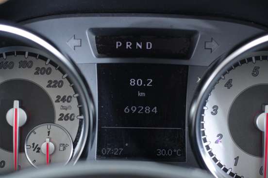 MERCEDES-BENZ-SLK 200-2011