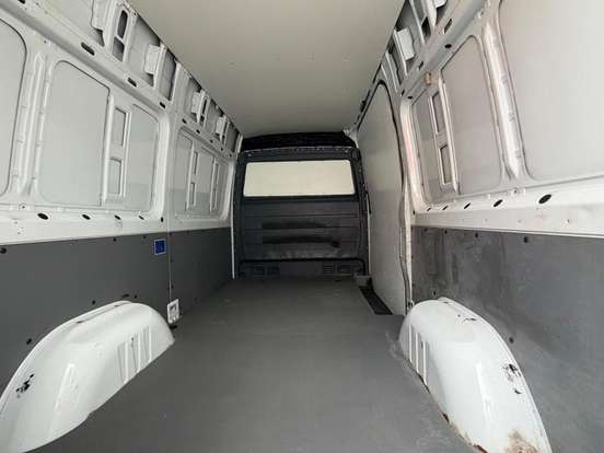 MERCEDES-BENZ-SPRINTER-2015