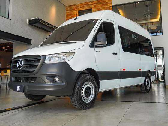 MERCEDES-BENZ SPRINTER 2.2 CDI DIESEL VAN 416 LONGO 16L MANUAL