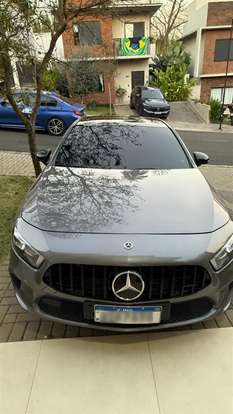 MERCEDES-BENZ-A 200-2019