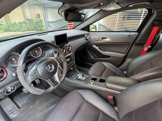 MERCEDES-BENZ-A 45 AMG-2.0 16V TURBO GASOLINA 4P AUTOMATIZADO MERCEDES-BENZ-A 45 AMG-2013