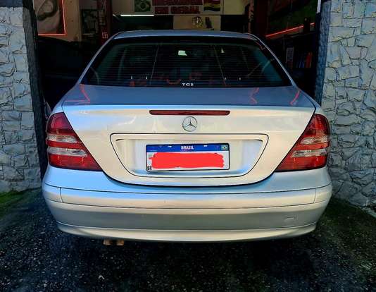 MERCEDES-BENZ-C 180-1.8 16V GASOLINA 4P AUTOMÁTICO MERCEDES-BENZ-C 180-2006