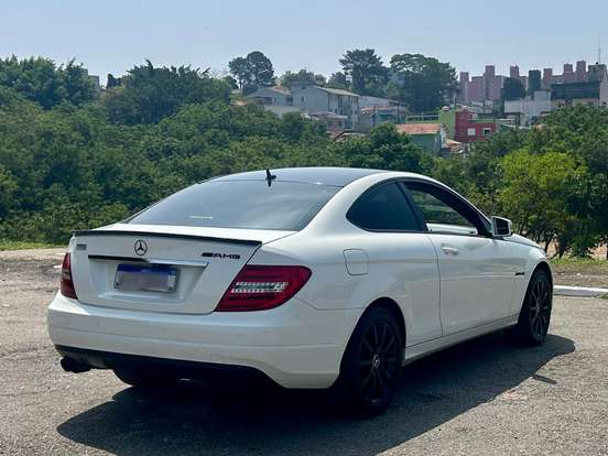 MERCEDES-BENZ-C 180-1.8 CGI COUPÉ TURBO 16V GASOLINA 2P AUTOMÁTICO MERCEDES-BENZ-C 180-2012