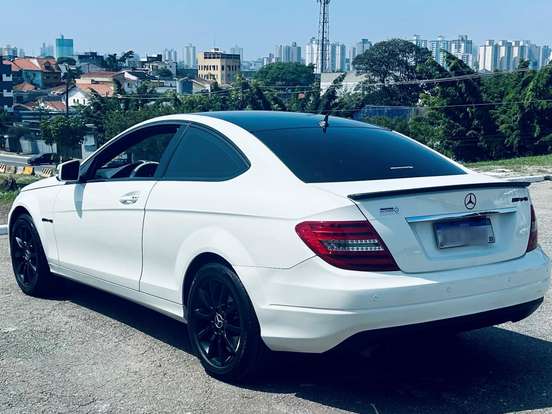 MERCEDES-BENZ-C 180-1.8 CGI COUPÉ TURBO 16V GASOLINA 2P AUTOMÁTICO MERCEDES-BENZ-C 180-2012