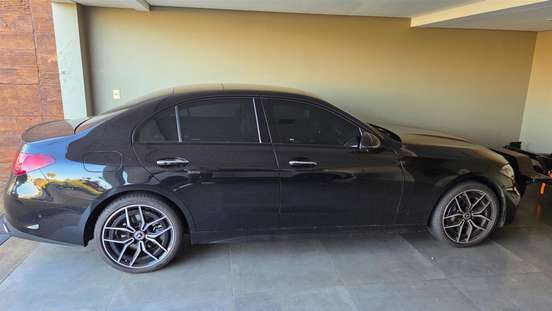 MERCEDES-BENZ-C 300-2025