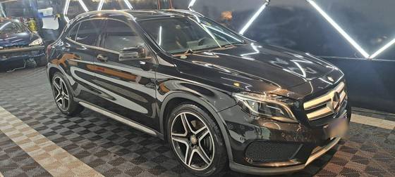 Mercedes-Benz GLA 250 2.0 16V Turbo Gasolina Sport 4P Automático