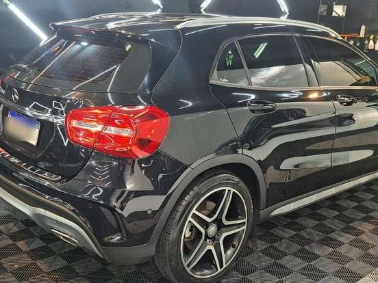 MERCEDES-BENZ-GLA 250-2.0 16V TURBO GASOLINA SPORT 4P AUTOMÁTICO MERCEDES-BENZ-GLA 250-2016