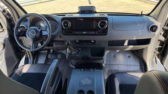 MERCEDES-BENZ-SPRINTER-2024