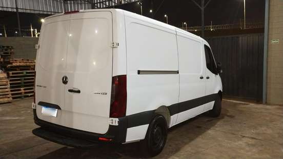 MERCEDES-BENZ-SPRINTER-2021
