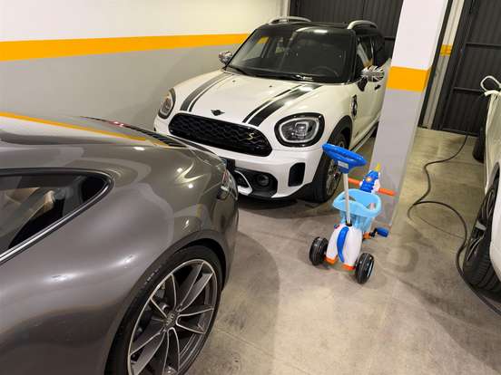 MINI-COUNTRYMAN-2023