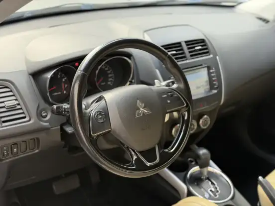 MITSUBISHI-ASX-2.0 4X2 16V FLEX 4P AUTOMÁTICO MITSUBISHI-ASX-2017