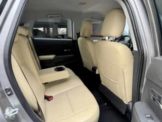 MITSUBISHI-ASX-2.0 4X2 16V FLEX 4P AUTOMÁTICO MITSUBISHI-ASX-2017
