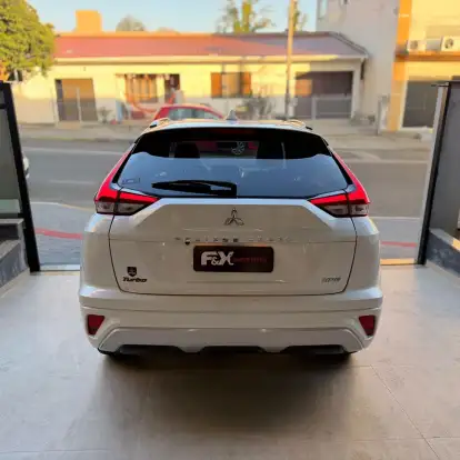 MITSUBISHI-ECLIPSE CROSS-2024