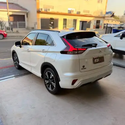 MITSUBISHI-ECLIPSE CROSS-2024