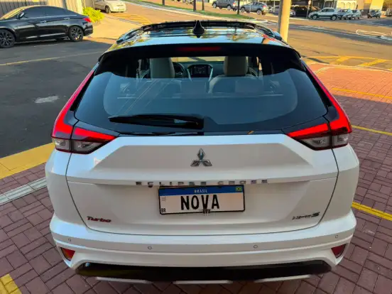 MITSUBISHI-ECLIPSE CROSS-1.5 MIVEC TURBO GASOLINA HPE-S S-AWC CVT MITSUBISHI-ECLIPSE CROSS-2023
