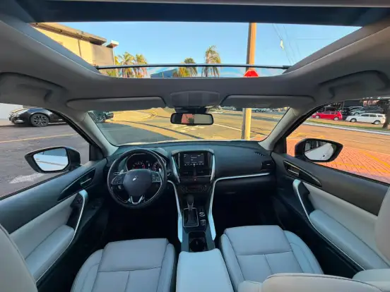 MITSUBISHI-ECLIPSE CROSS-1.5 MIVEC TURBO GASOLINA HPE-S S-AWC CVT MITSUBISHI-ECLIPSE CROSS-2023