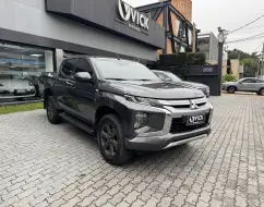 MITSUBISHI L200 TRITON 2.4 16V TURBO DIESEL SPORT GLS CD 4P 4X4 AUTOMÁTICO MITSUBISHI L200 TRITON 2.4 16V TURBO DIESEL SPORT GLS CD 4P 4X4 AUTOMÁTICO