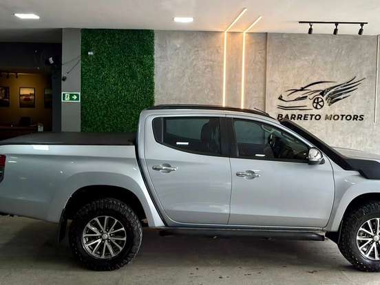 MITSUBISHI-L200 TRITON-2.4 16V TURBO DIESEL SPORT HPE CD 4P 4X4 AUTOMÁTICO MITSUBISHI-L200 TRITON-2023