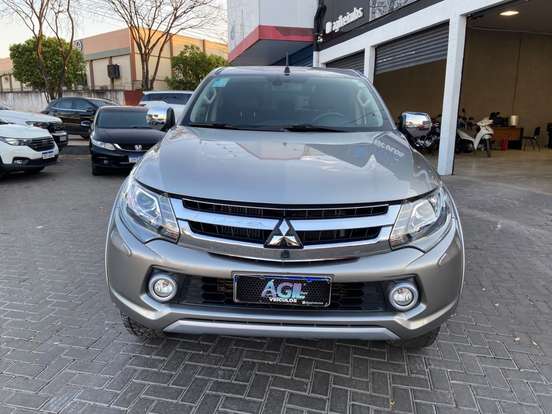 MITSUBISHI-L200 TRITON-2.4 16V TURBO DIESEL SPORT HPE CD 4P 4X4 AUTOMÁTICO MITSUBISHI-L200 TRITON-2018