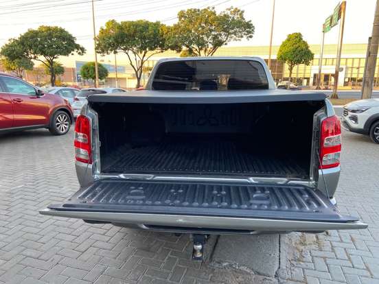 MITSUBISHI-L200 TRITON-2.4 16V TURBO DIESEL SPORT HPE CD 4P 4X4 AUTOMÁTICO MITSUBISHI-L200 TRITON-2018