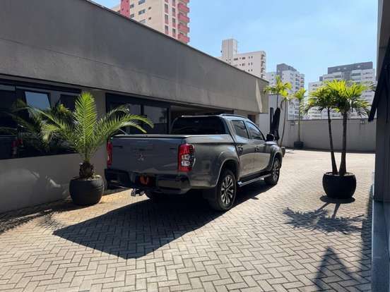 MITSUBISHI-L200 TRITON-2.4 16V TURBO DIESEL SPORT HPE-S URBAN CD 4P 4X4 AUTOMÁTICO MITSUBISHI-L200 TRITON-2024