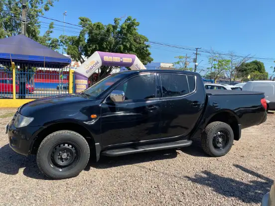 MITSUBISHI-L200 TRITON-3.2 GL 4X4 CD 16V TURBO INTERCOLER DIESEL 4P MANUAL MITSUBISHI-L200 TRITON-2015